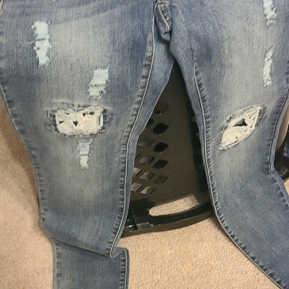 Pants - Picture 2 of 4